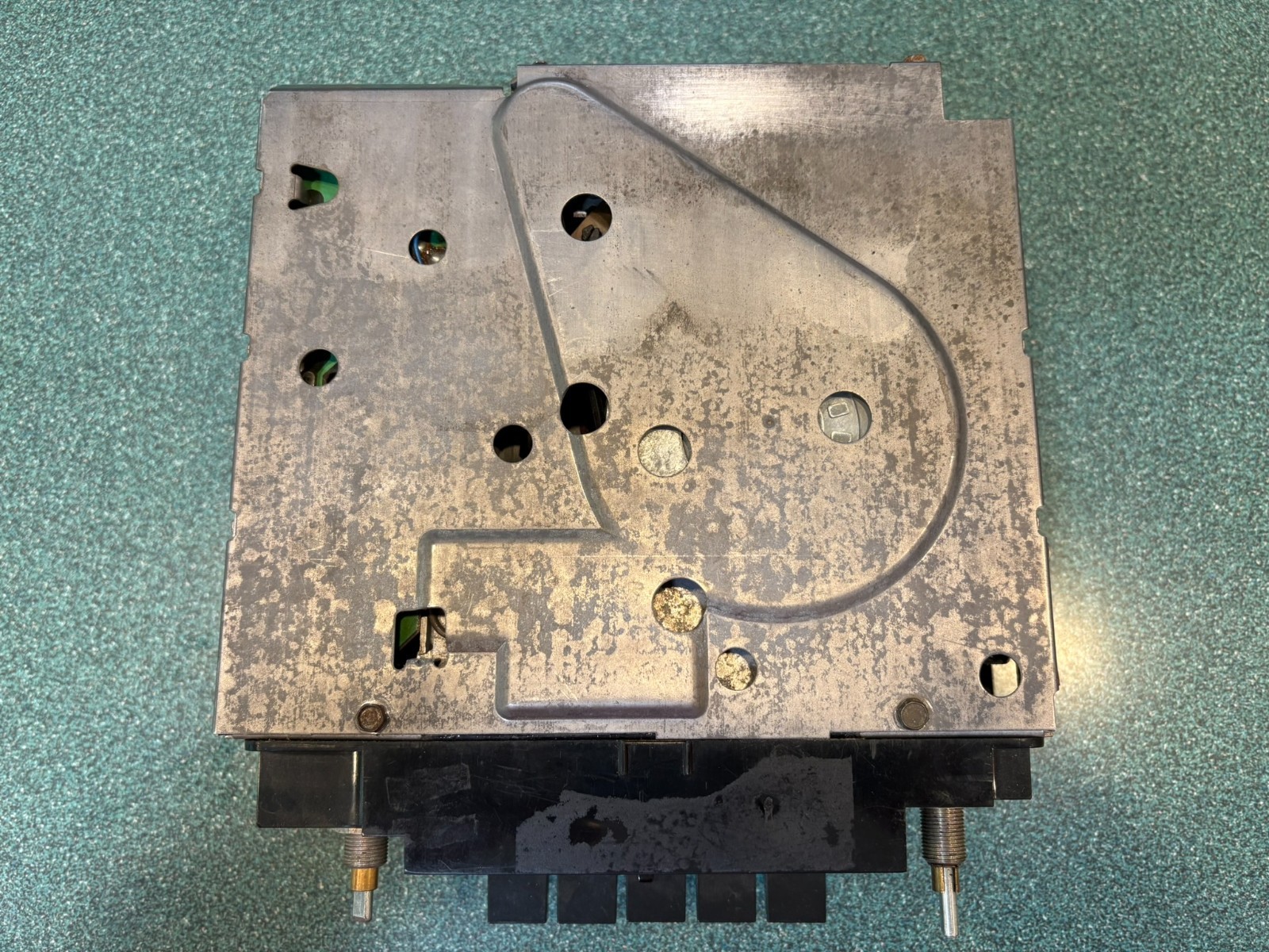 1978-1980 Corvette Original GM/Delco AM FM Stereo Radio 8 Track 79 80 GM 2700