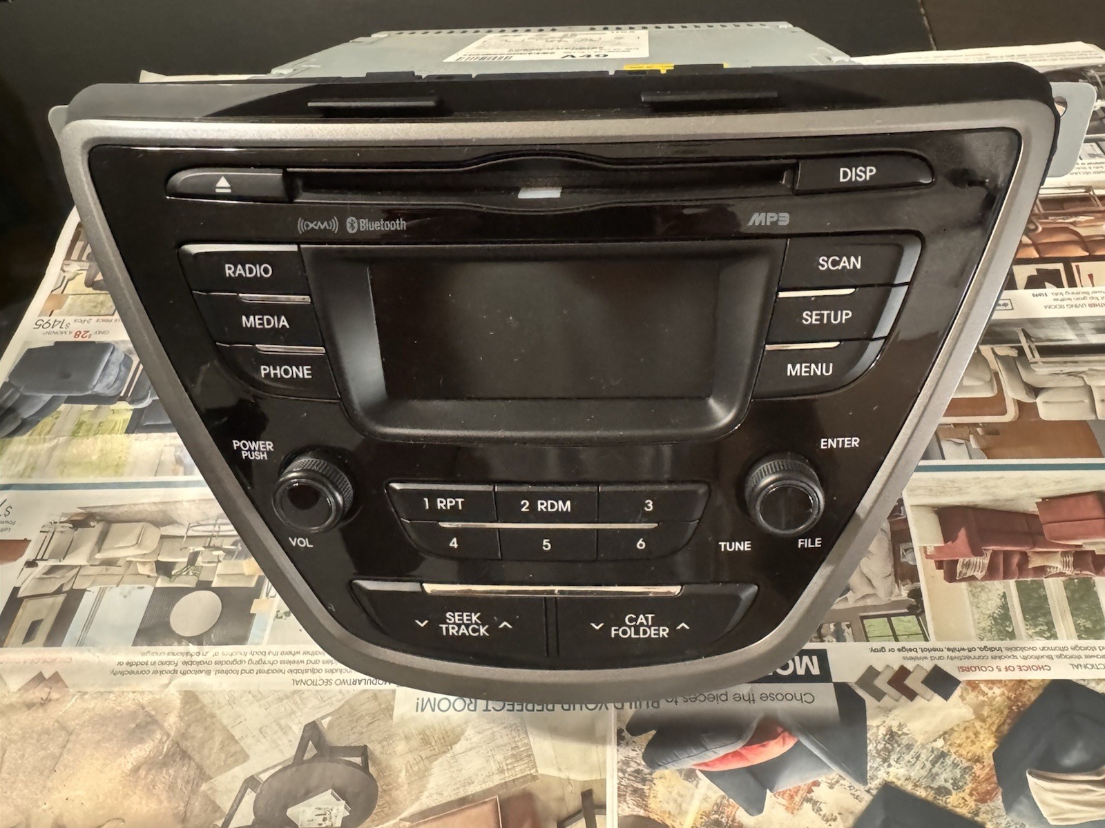 2011 – 2013 Hyundai Elantra Radio CD Player 96170-3X165 (OEM)