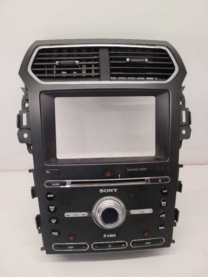 2017 – 2018 FORD EXPLORER Audio Equipment Radio Control Panel