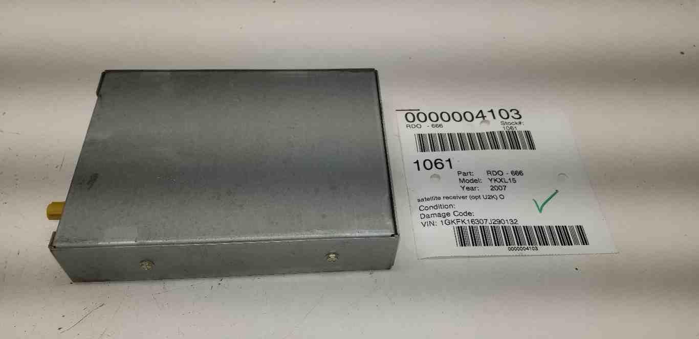 07 08 09 10 11 12 13 14 GMC YUKON XL 1500 Radio Satellite Receiver OEM 28043359