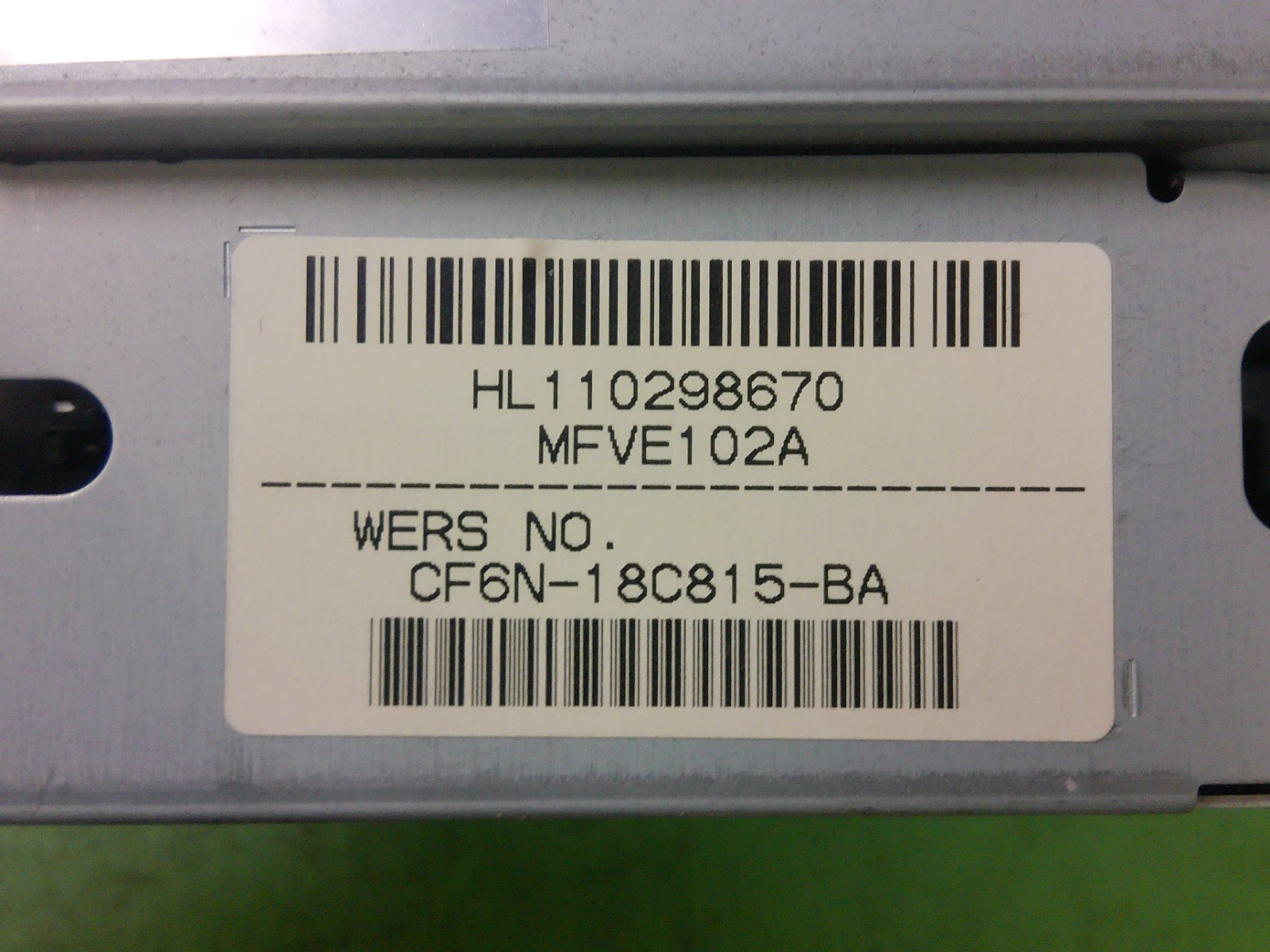 12-13 VOLVO XC60 AM-FM-CD/DVD MP3 RECEIVER 31357213 OEM