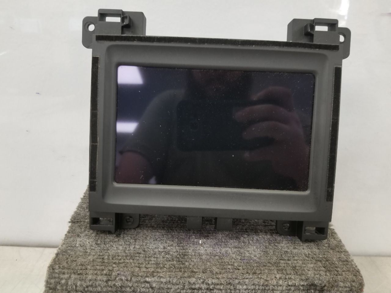 22 DODGE CHALLENGER SXT RADIO AUDIO 7” DISPLAY AND RECEIVER 68575670AA