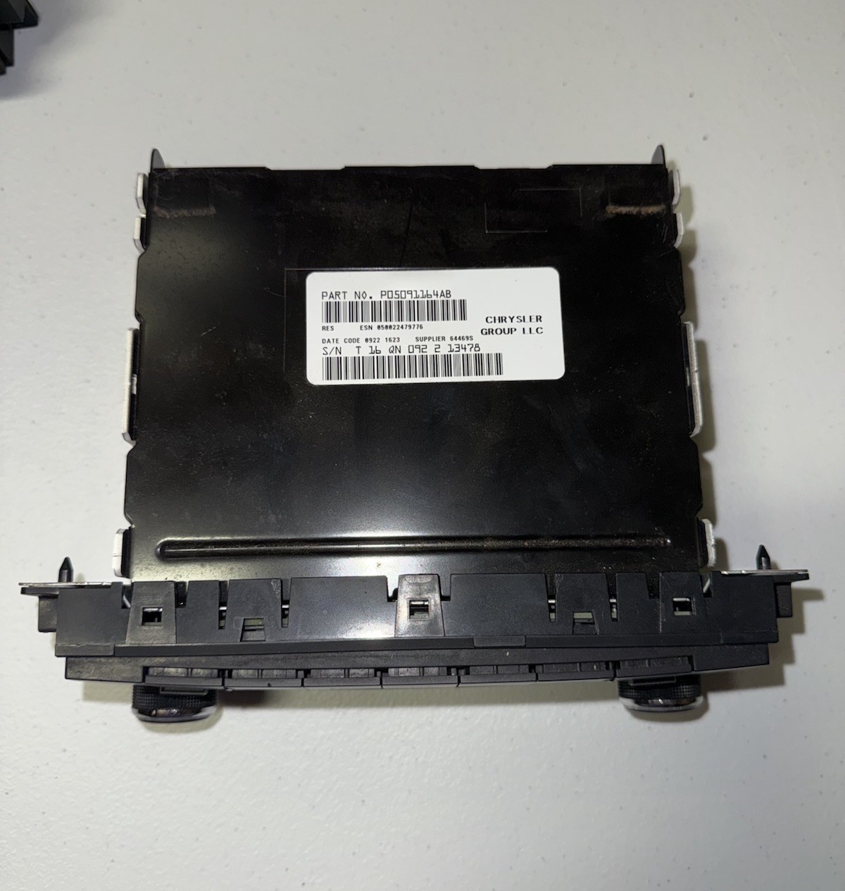 2012 – 2014 Dodge, Chrysler And Jeep Radio AM FM CD Player With Aux P05091164AB
