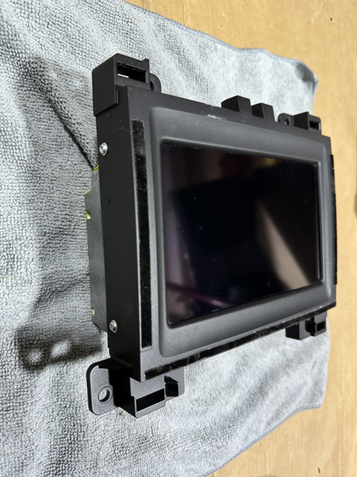 2021 -2023 DODGE CHALLENGER DASH 7″ SCREEN MULTIMEDIA DISPLAY MONITOR MODULE OEM