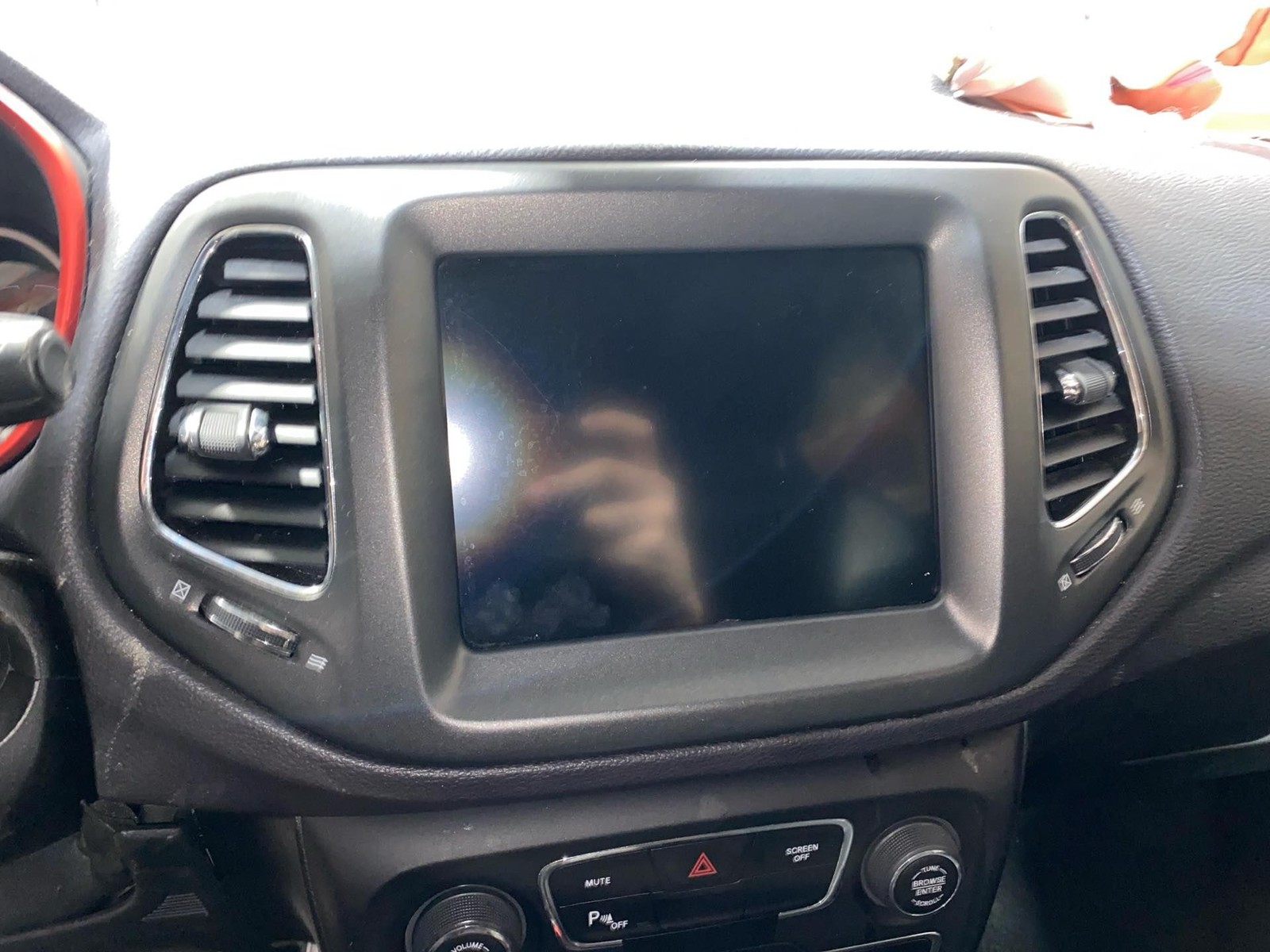 2018 Jeep Compass Radio Receiver Audio AM FM 8.4″ Display Screen OEM 68292822AJ