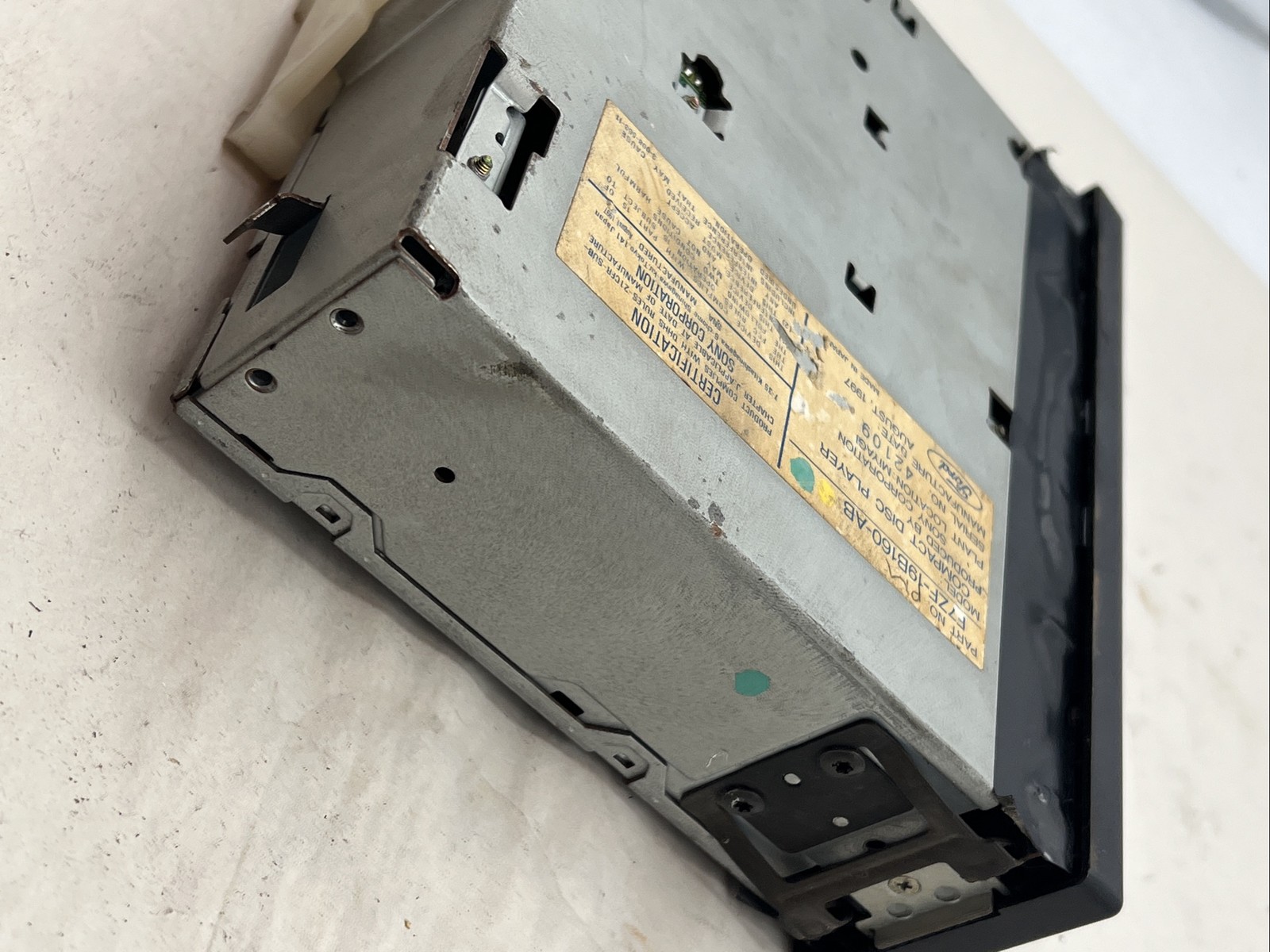 Ford OEM F7ZF-19B160-AB Single CD Dash Slave Unit 92-00 Mustang Taurus