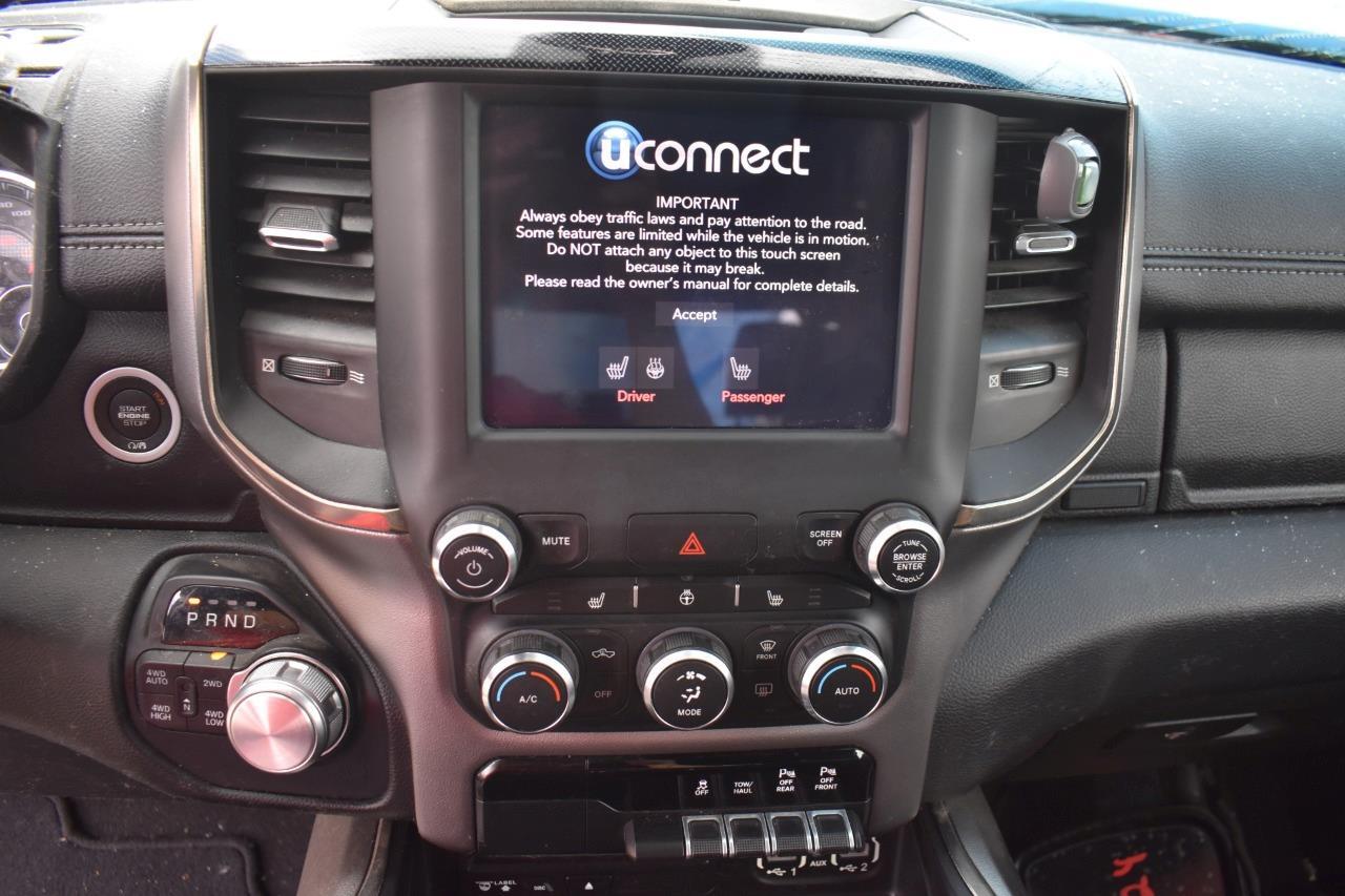 2019 RAM 1500 8.4″ UCONNECT 4 OEM RADIO W/ CONTROL PANEL & RECEIVER UCM NON-NAV