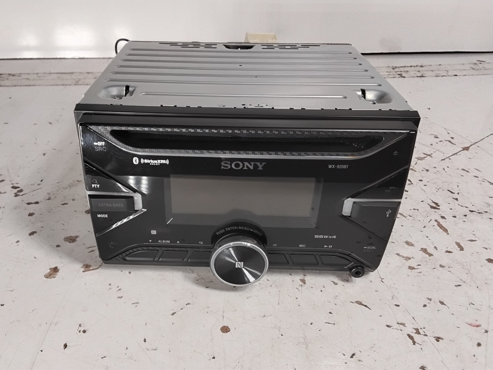 Sony WX-920BT Double Din CD Bluetooth USB AUX AM FM Radio Receiver