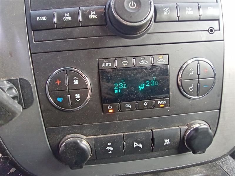 Audio Equipment Radio AM-FM-CD-MP3-USB Fits 11-18 EXPRESS 2500 VAN 668996