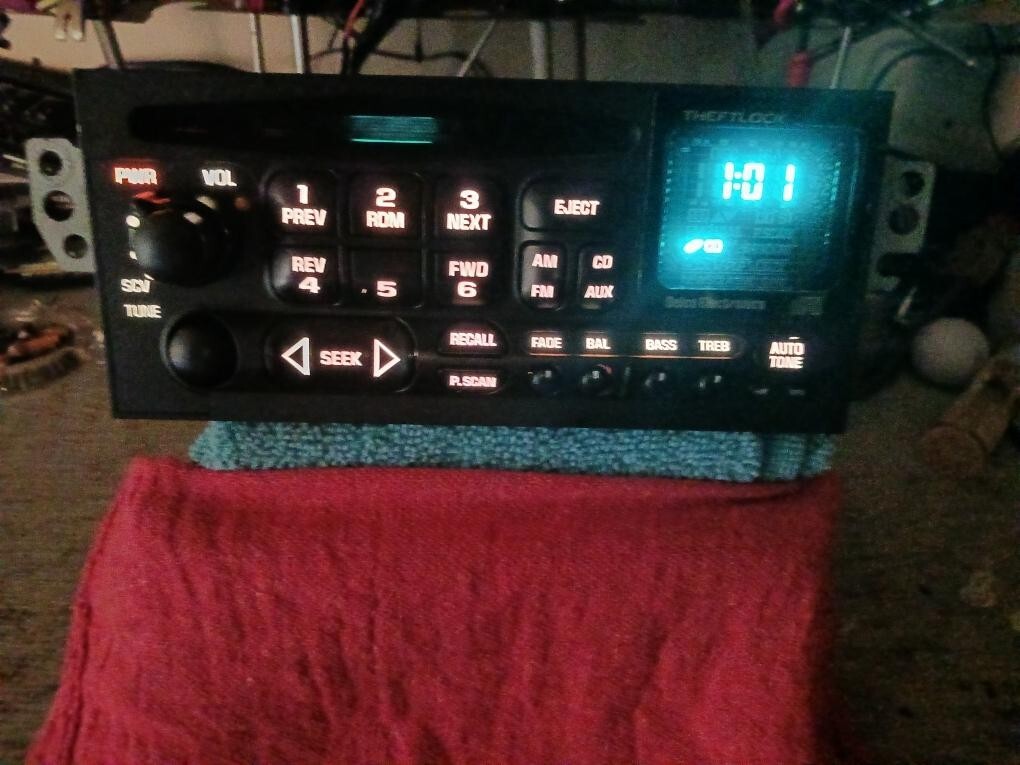 1997 1998 1999 2000 Chevy S10 AM/FM CD OEM Warranty (reconditioned