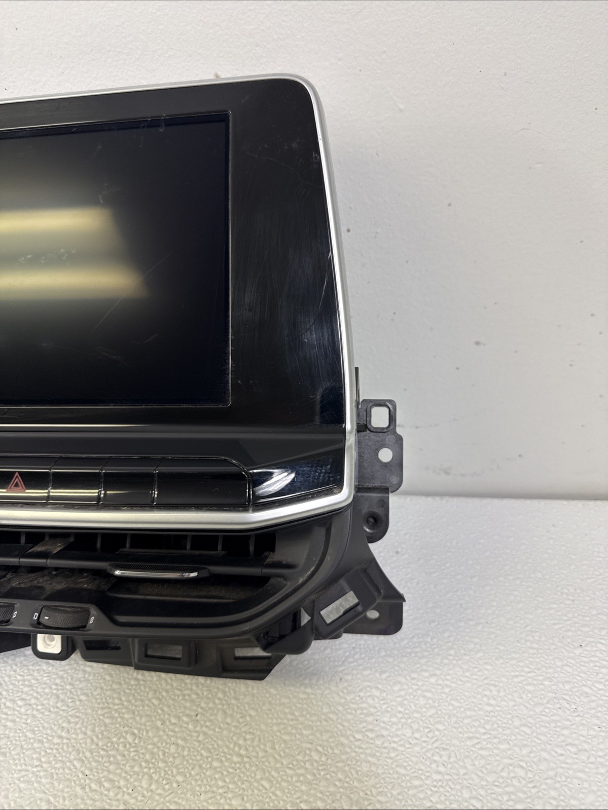 2022-2025 Jeep Compass 8.40 Touchscreen Display Receiver 68453429AI OEM
