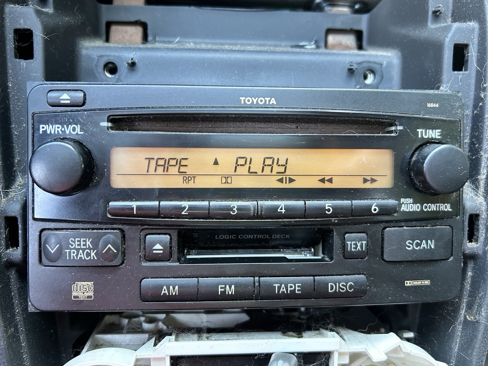2003 2004 2005 Toyota Celica Rav 4 Matrix 4Runner Radio CD Cassette OEM 16844