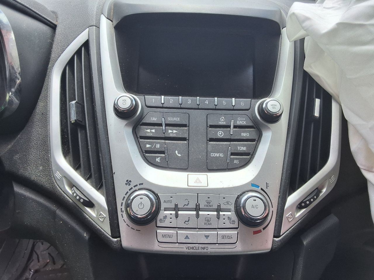 Audio Equipment Radio Receiver AM-FM-MP3-USB Opt Ufu Fits 16-17 EQUINOX 1293717