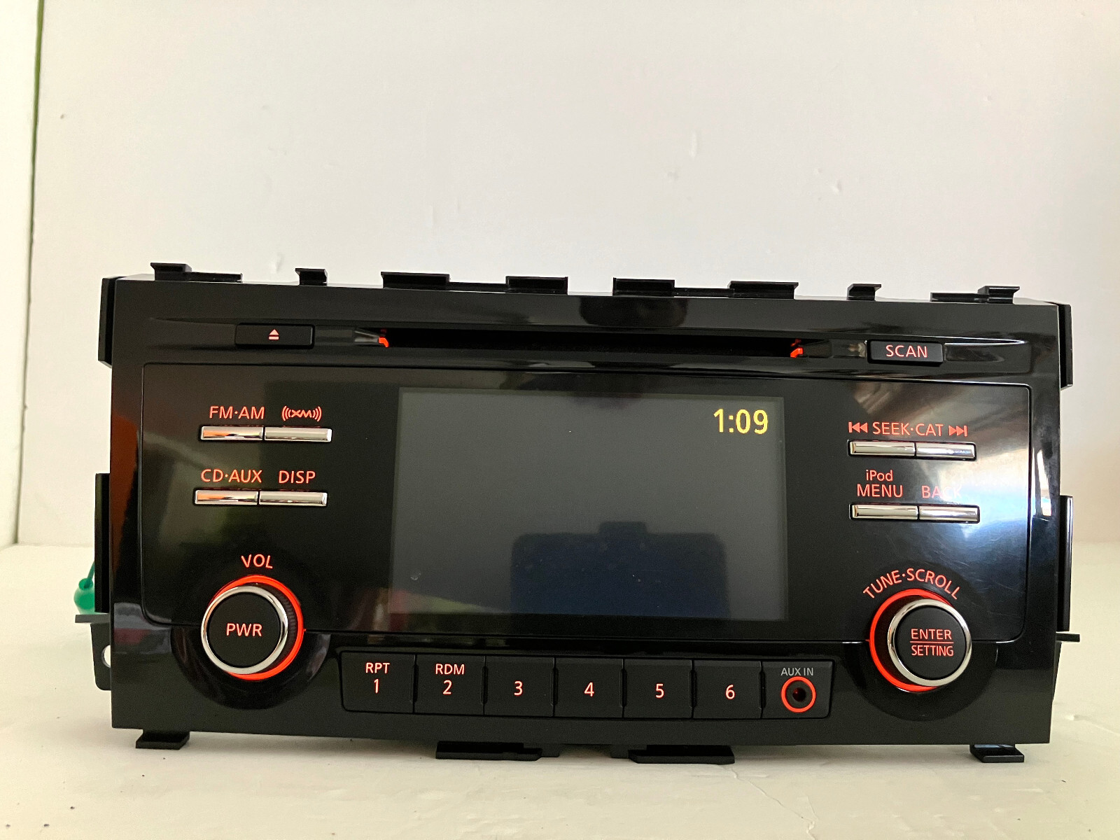 Nissan Altima 2013 player CD MP3 XM AUX USB iPod Reg. none-BOSE sound TESTED