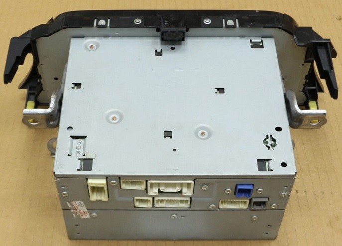 Lexus ES300h ES350 2013-2015 OEM Radio Receiver CD Player AM FM 86120-33G40