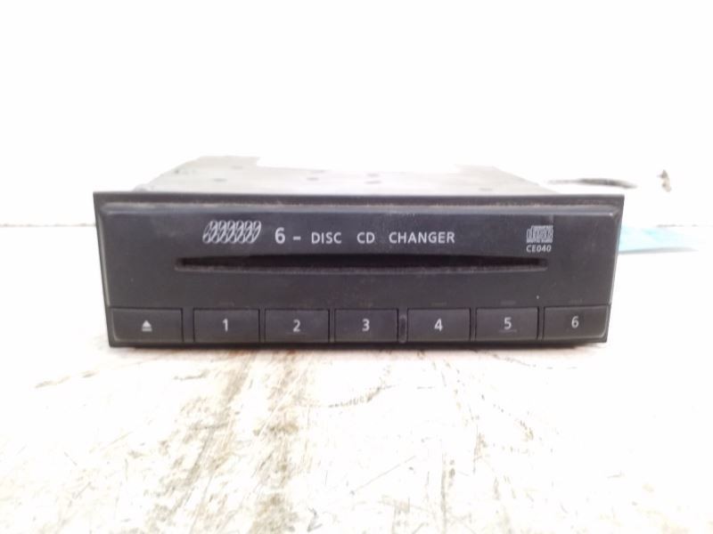Audio Equipment Radio CD Changer 6 Disc Dash Mounted Fits 04-06 SENTRA 229960