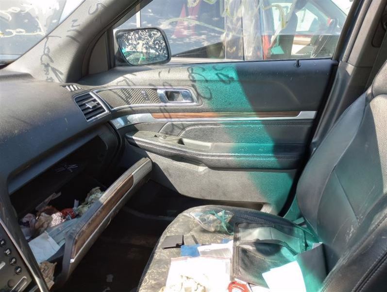 2017 Ford Explorer Radio Assembly W/ Temp Controls