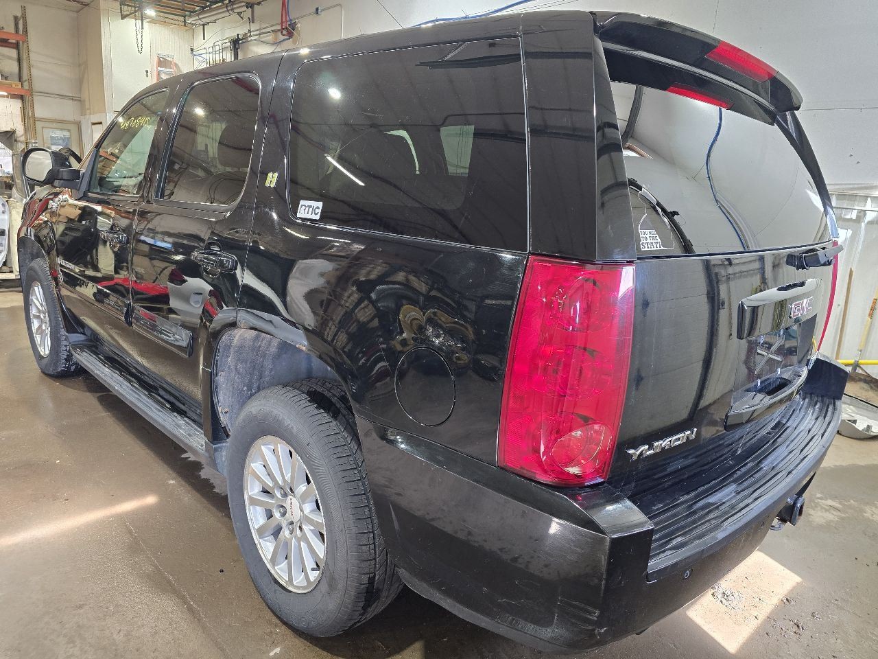 Audio Equipment Radio Opt Uvb ID 20807044 Fits 08-09 TAHOE 624017