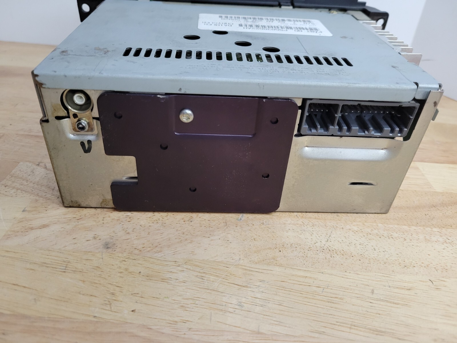 2002-2007 Jeep Chrysler Dodge OEM Radio P56038622AH 6 Disc Changer Untested