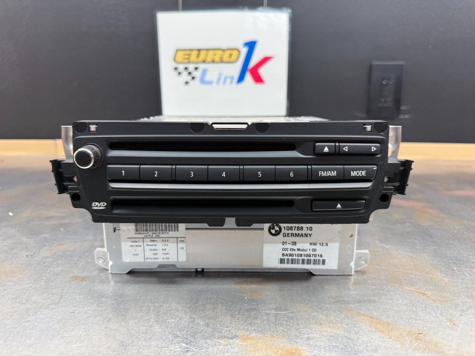 06-08 BMW E90 E92 E93 335 M3 CCC Navigation Headunit CD DVD FM Radio Tuner OEM