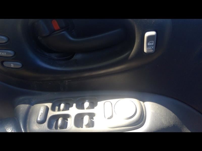 Audio Equipment Radio Opt U1Q Fits 00-02 BONNEVILLE 590265