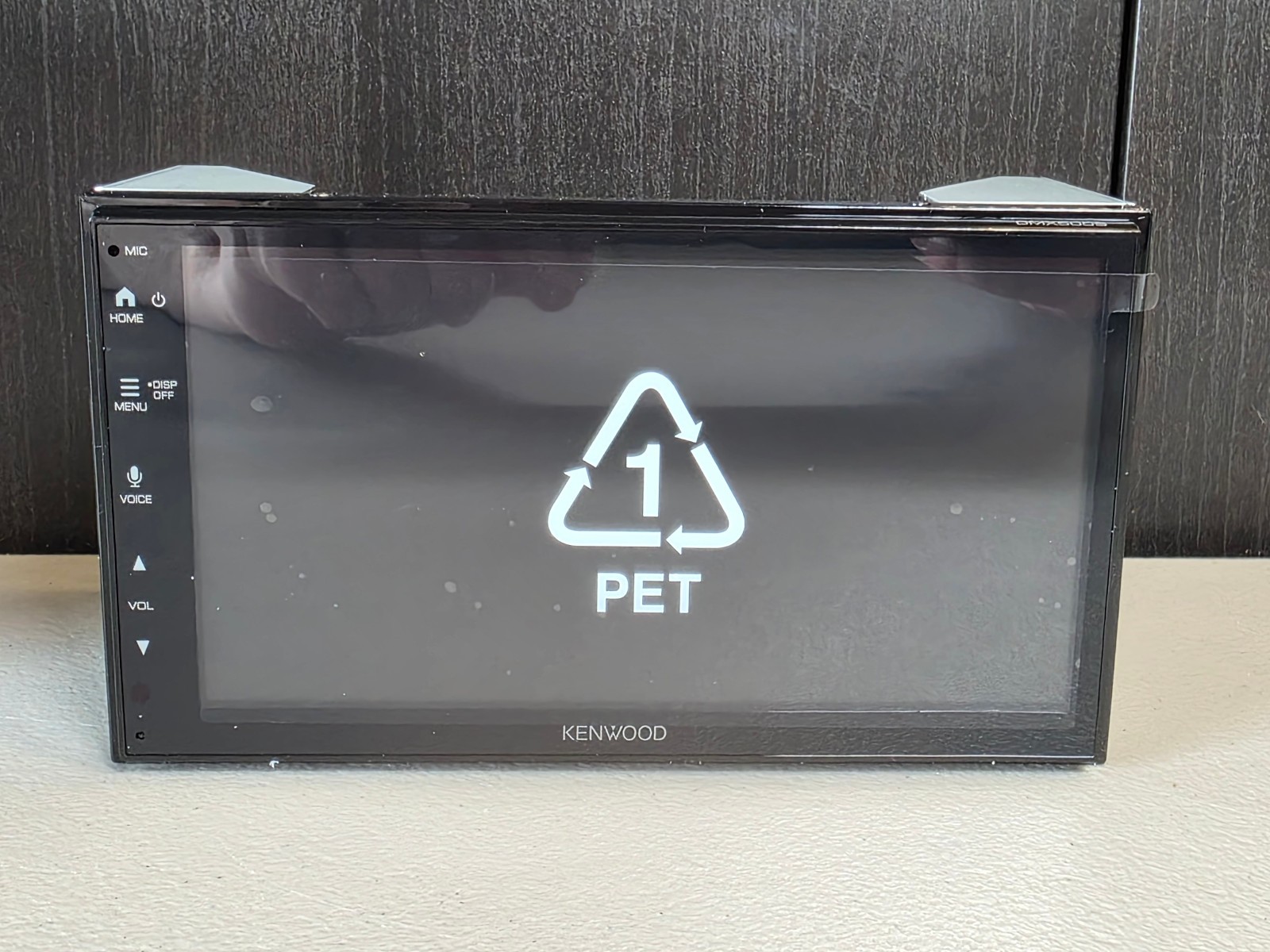 Kenwood DMX500S Monitor w/ Receiver -6.8″ Touchscreen, Bluetooth & Carplay