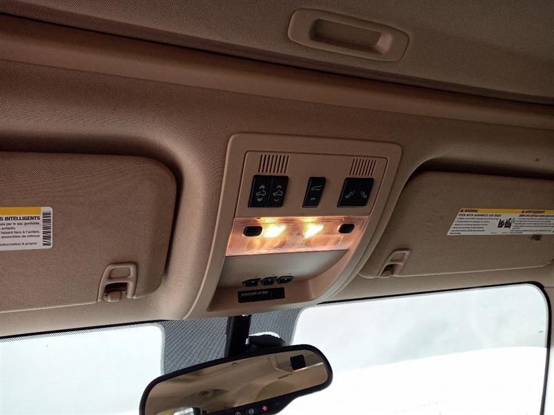 GM 15940102 AM FM Radio Opt UVB from 2007 GMC Yukon XL 1500 9640945