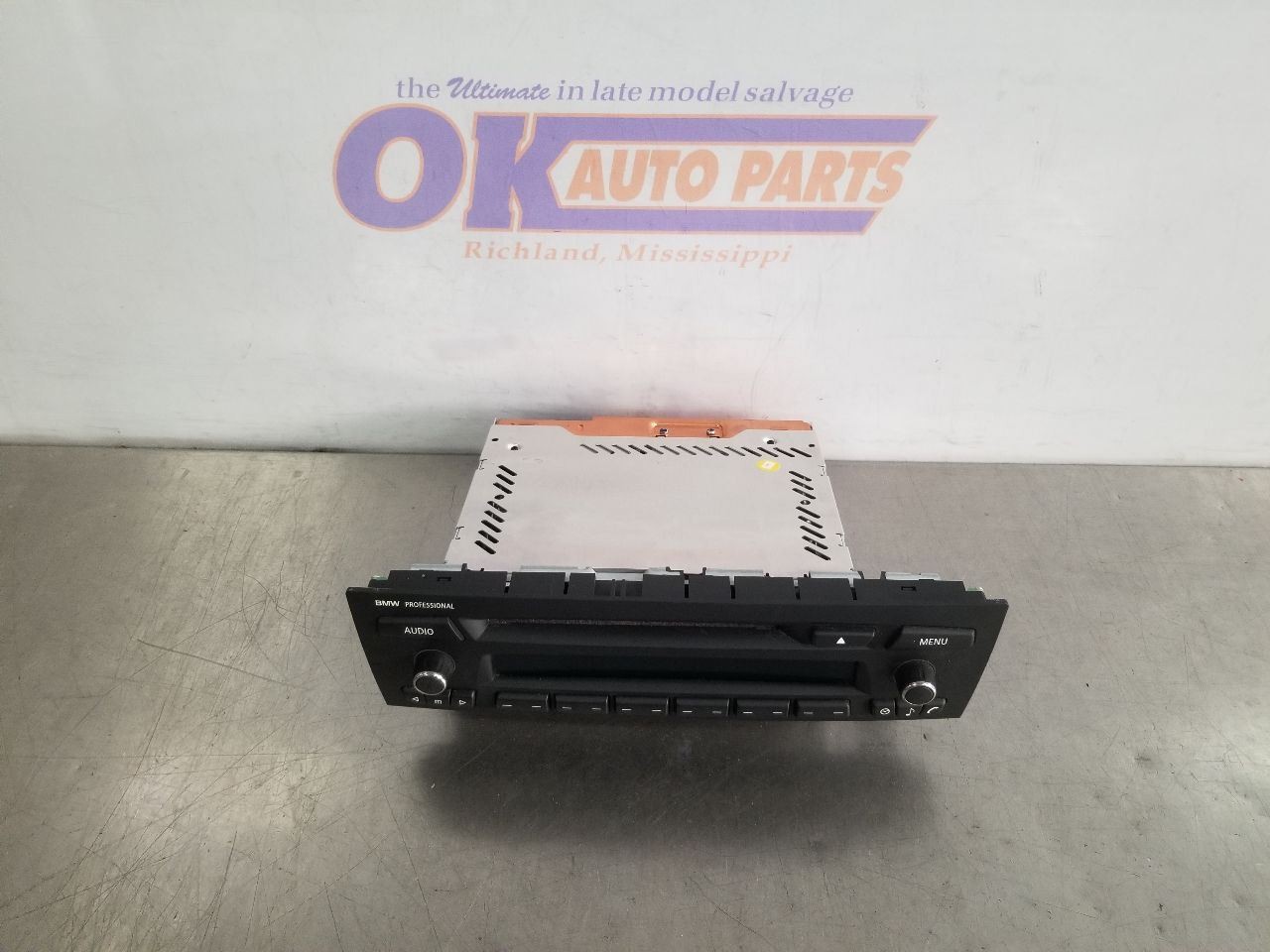 08 2008 BMW 135I RADIO AUDIO PROFESSIONAL MODEL RECEIVER AM-FM-CD 65129178860