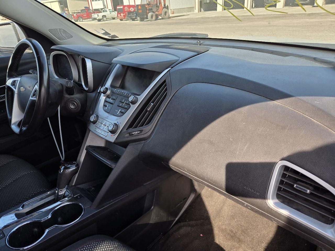 2016-2017 Chevy Equinox Radio Receiver AM FM MP3 USB Opt UFU ID 84064074