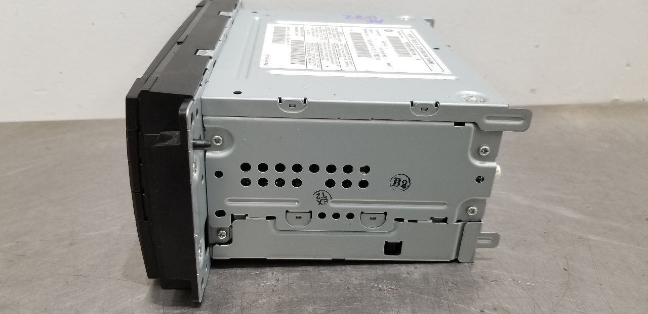 11 DODGE CHALLENGER SRT8 RADIO AUDIO RECEIVER HEAD UNIT RHB OPTION 05064836AH