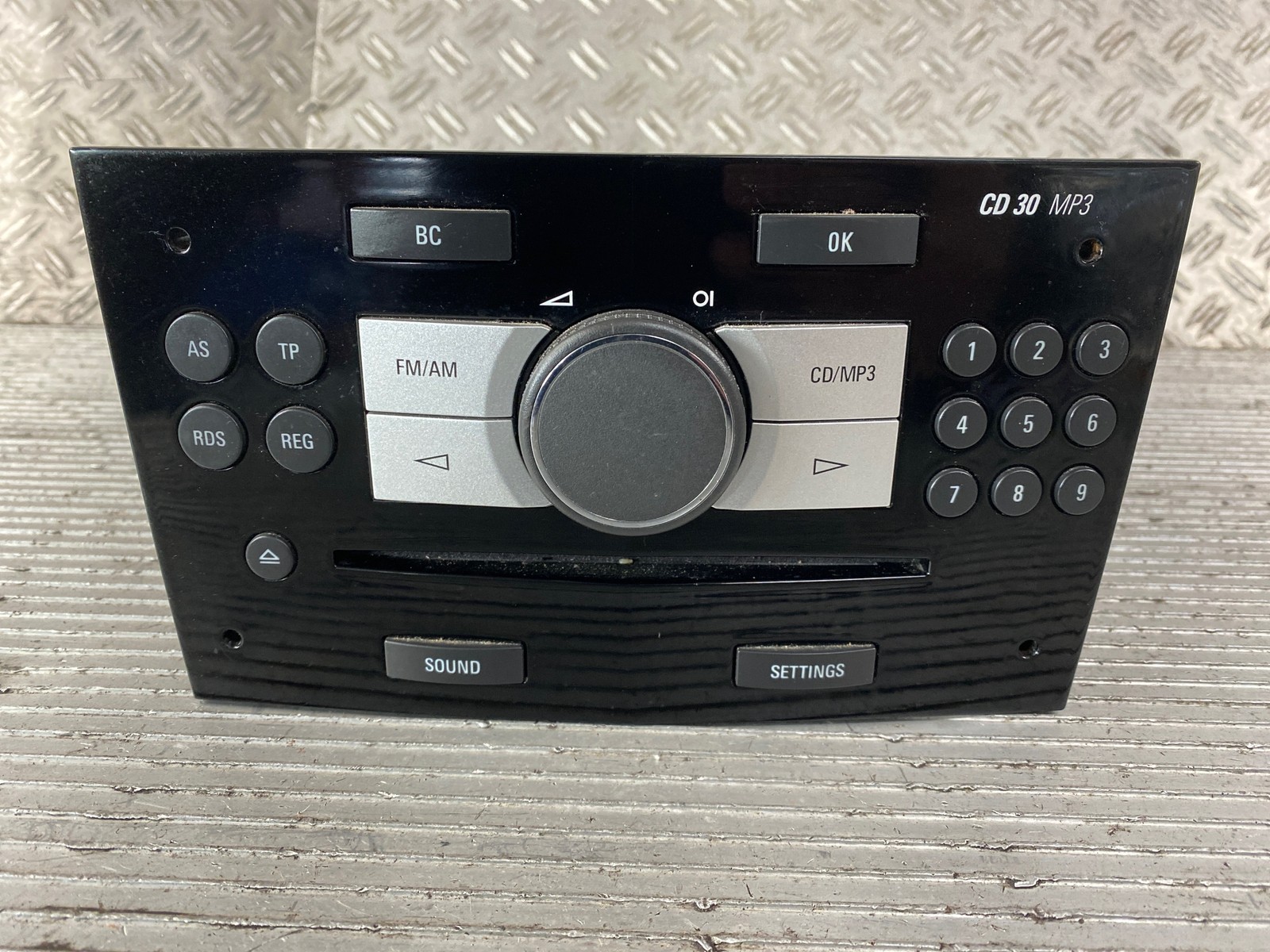 62884 radio Opel Zafira B (A05) 13255555 radio code not available