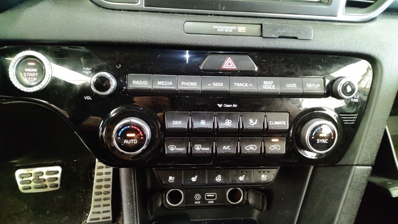 Audio Equipment Radio Receiver With Navigation Fits 17-19 SPORTAGE 7183868