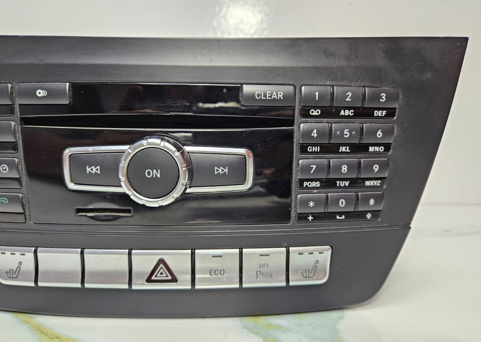 2010-2012 Mercedes W204 C-Class Radio Audio Head Unit CD Player A204 9005111 OEM
