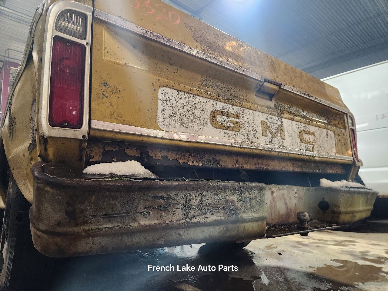 A/M Radio Untested Fits 1972 GMC 2500 PICKUP 1304006