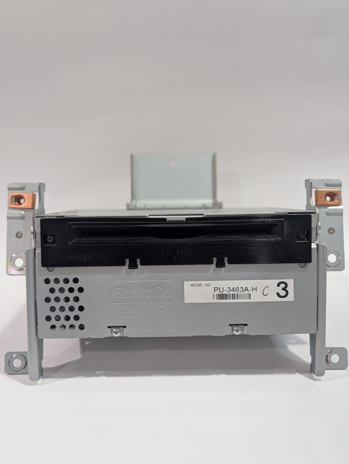 Ford FoMoCo branded OEM AM/FM CD player radio receiver unit