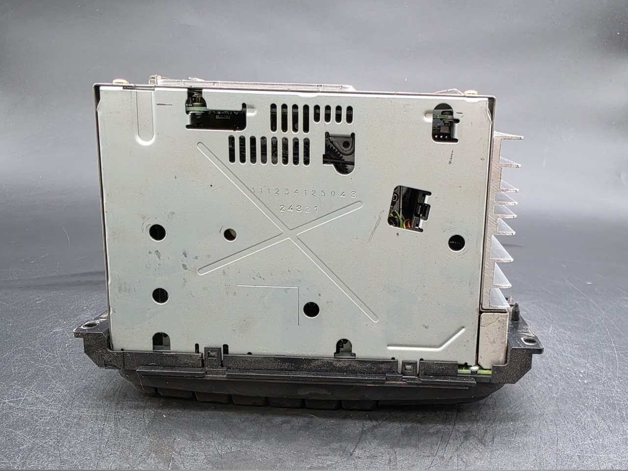OEM Chrysler Dodge Jeep Cassette Radio 05064335AJ Used