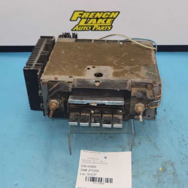 AM/FM Radio “untested” Fits 1974 CADILLAC DEVILLE 1139566