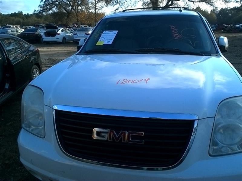 Camera/Projector Camera Liftgate Mounted Fits 09-14 YUKON 1198358