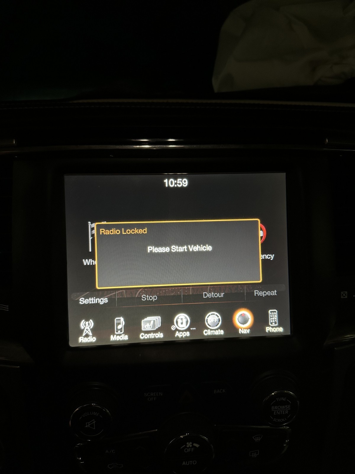 ✅ 2013-2017 RAM 1500 4th UCONNECT MULTI MEDIA RADIO NAVIGATION TOUCH SCREEN OEM