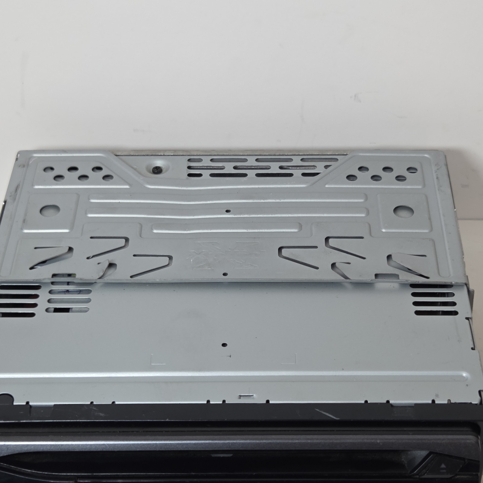 Sony Xplod HD Radio Head Unit CD Player MP3 WMA AAC USB Aux Compact Disc