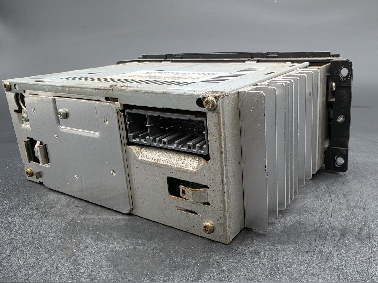 OEM Chrysler Dodge Jeep Cassette Radio 05064335AJ Used