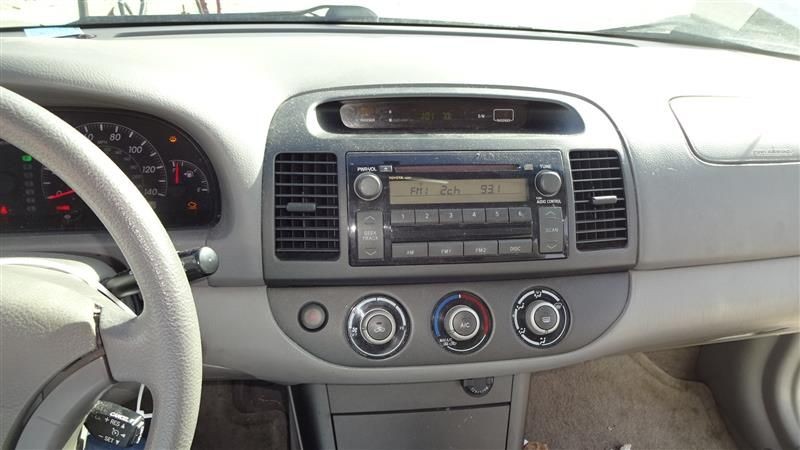 Radio Fujitsu Ten Manufacturer ID 16860 On Face Fits 05-06 CAMRY 632084