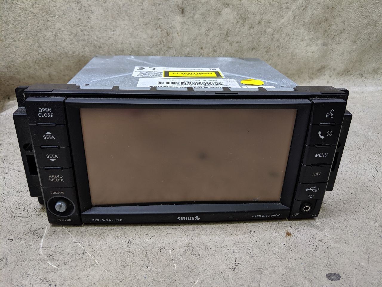 Stereo Radio AM FM CD Navigation 05064739AC Fits 2010 DODGE NITRO eab3k-204872