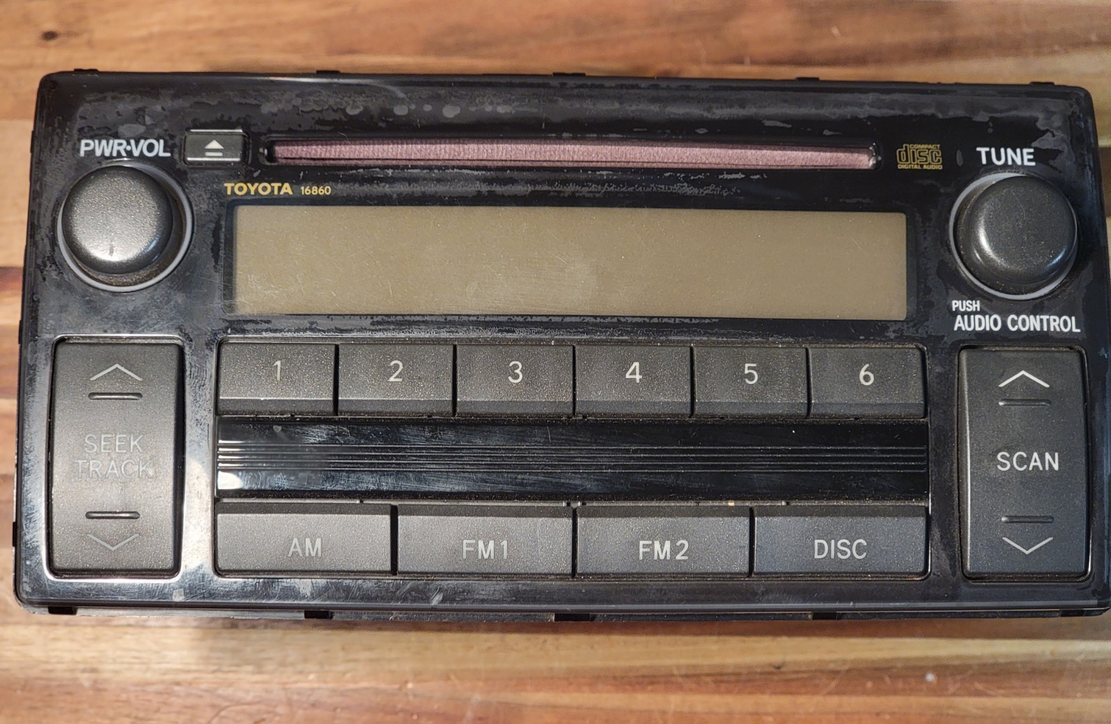 2005 2006 Toyota Camry – OEM Stereo CD Player Radio Receiver 86120-AA160 16860
