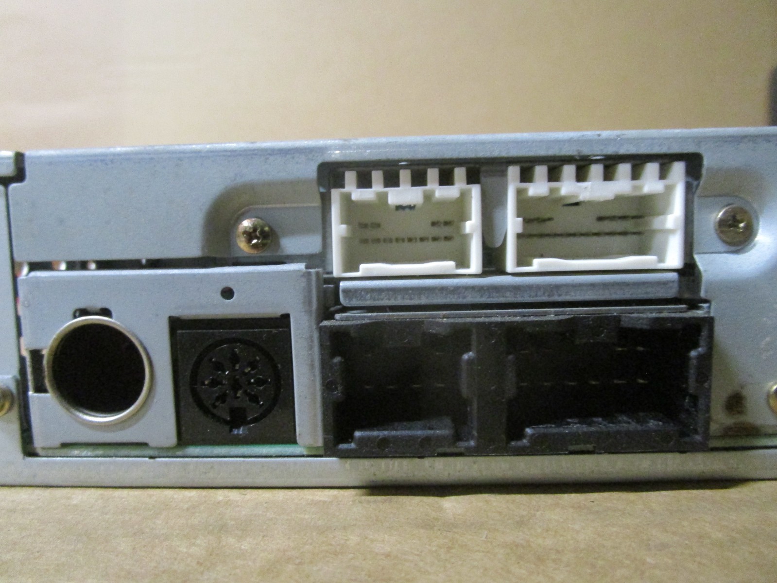 01 Nissan Pathfinder Bose Radio Stereo Cassette Player Receiver AMFM PN-1710n