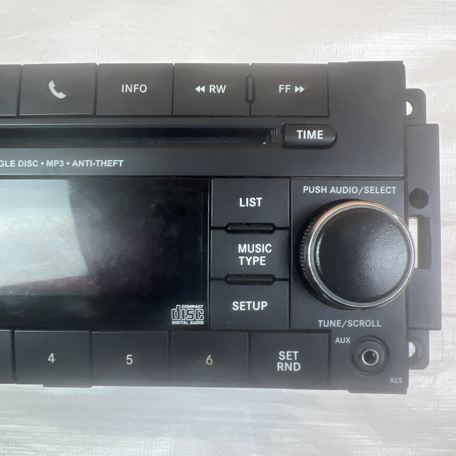 CHRYSLER DODGE JEEP AM FM Radio Stereo MP3 CD Player Sirius OEM