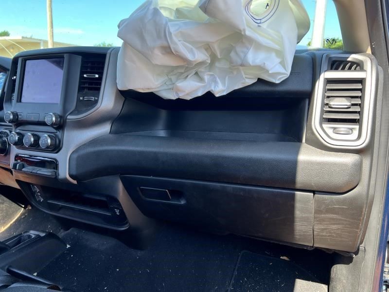 RAM2500 2020 Audio Equipment Radio 104652468
