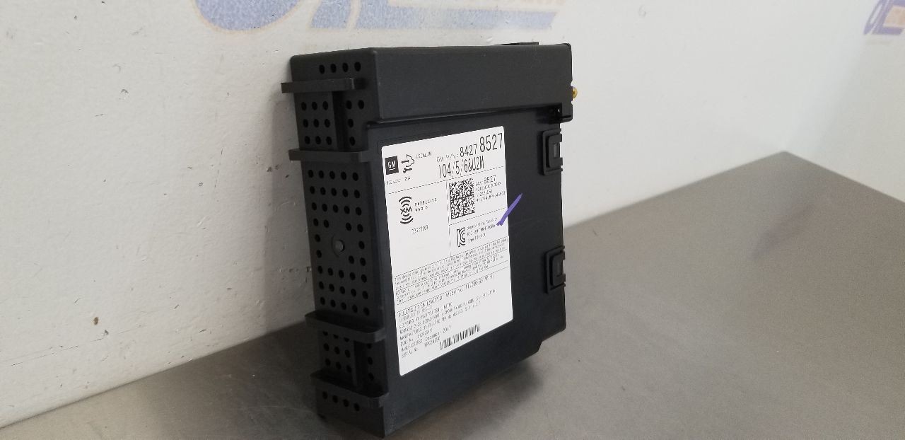 18 GMC SIERRA DENALI 1500 RADIO AUDIO RECEIVER 84278527