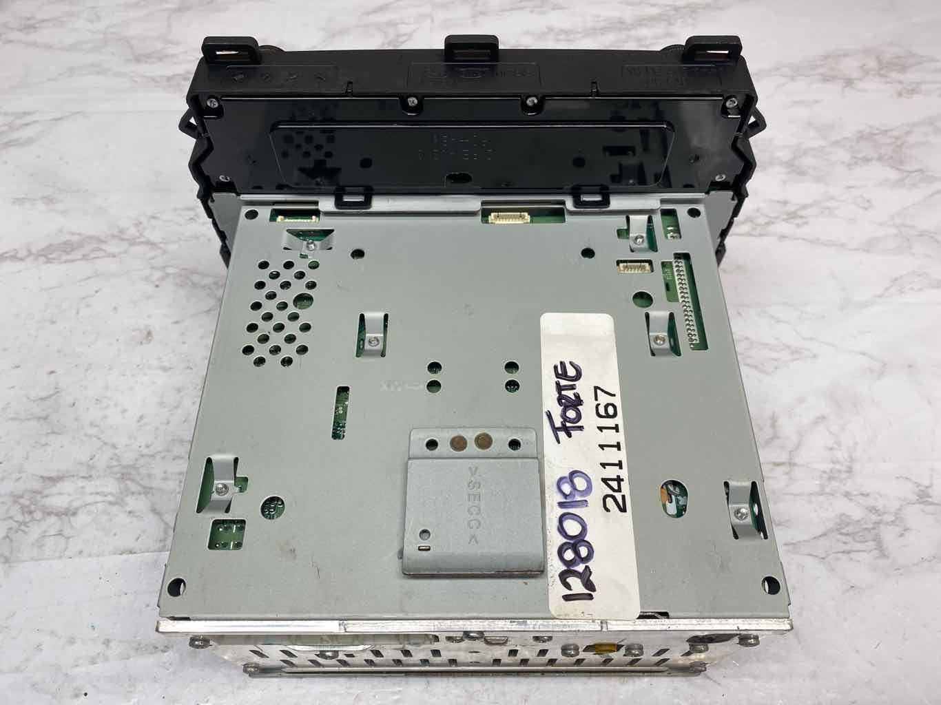 Kia Forte radio am fm 17 18 display receiver w/o navigation sed OEM 96170B0110WK