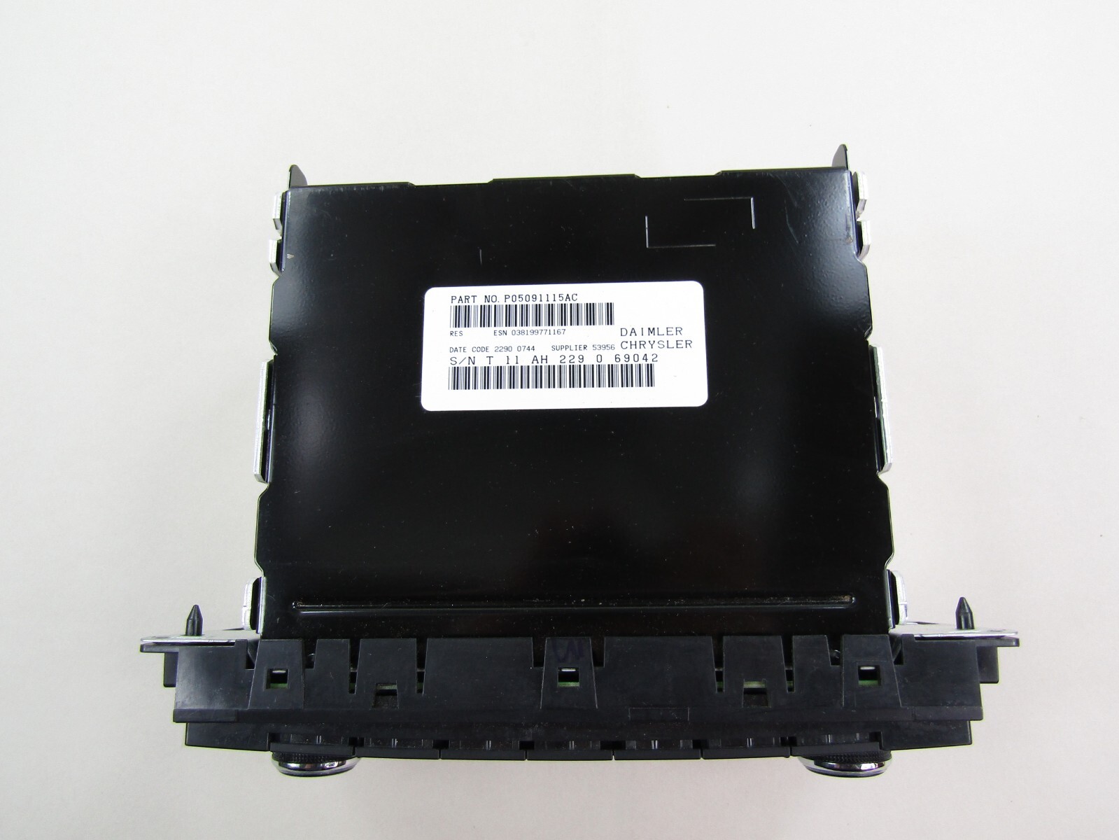 Chrysler Car Stereo CD Radio Part No P05091115AC Single Disc MP3 CBA KL9IG3